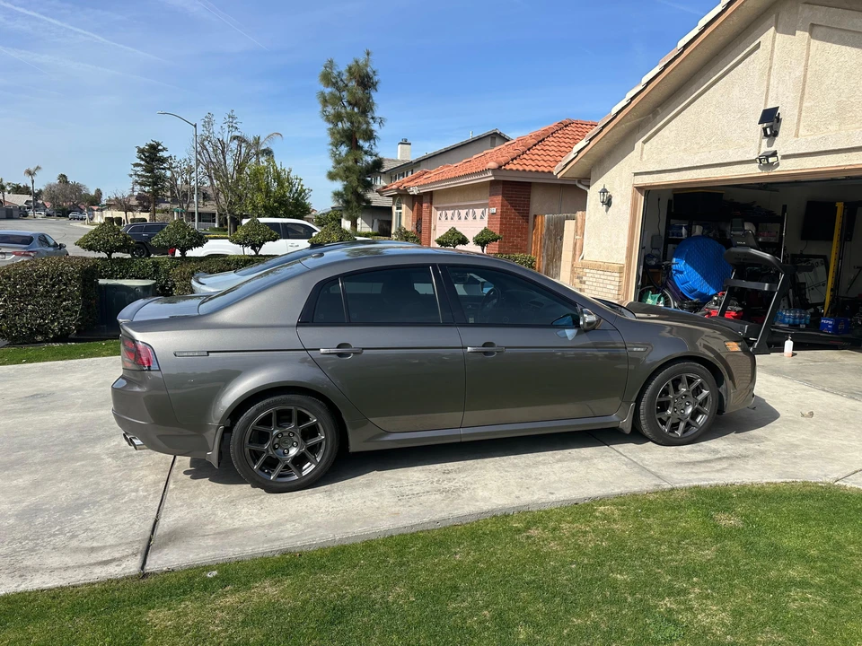 2008 Acura TL 3rd Gen - Image 17 of 31