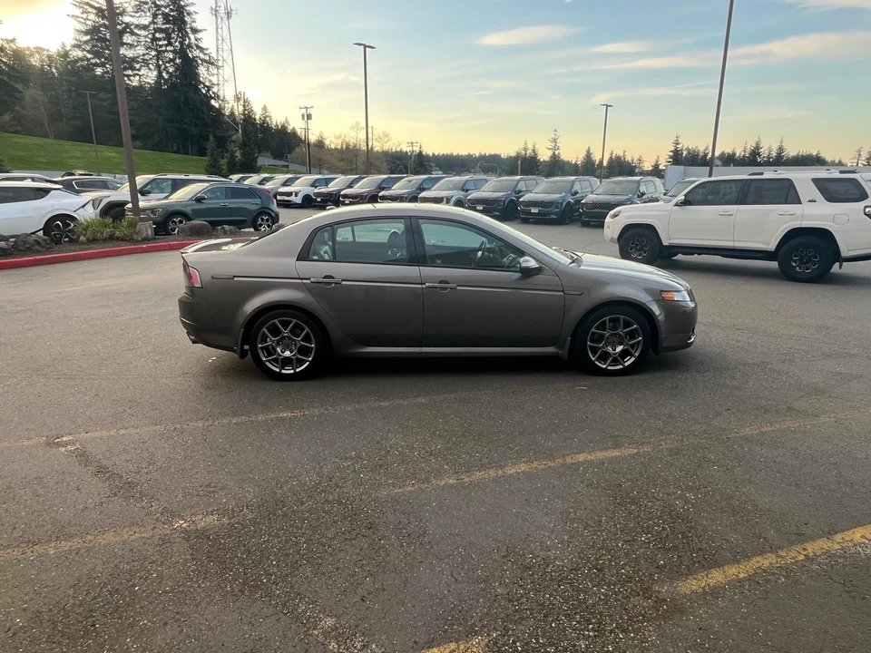 2008 Acura TL 3rd Gen - Image 11 of 31