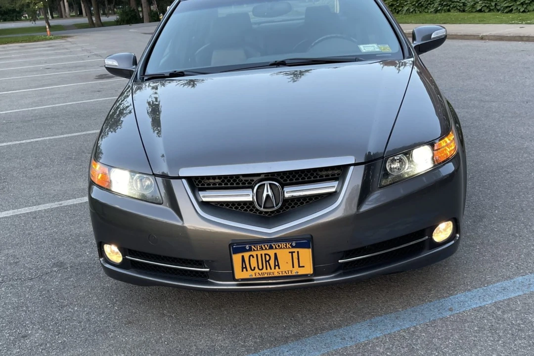 2008 Acura TL 3rd Gen - Image 16 of 31
