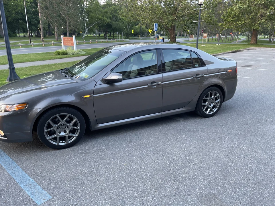 2008 Acura TL 3rd Gen - Image 17 of 31