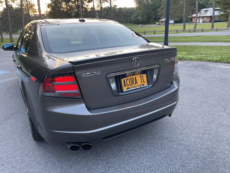 2008 Acura TL 3rd Gen - Image 11 of 31