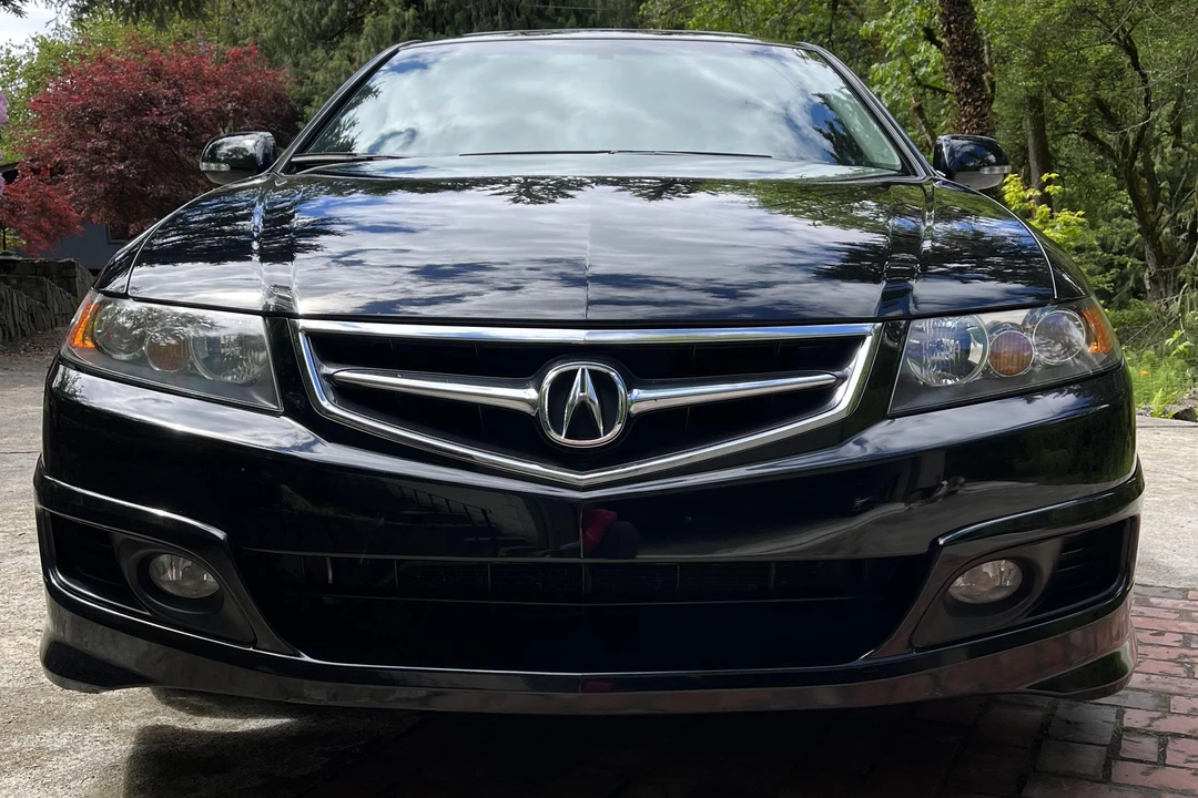 2008 Acura TSX 1st Gen - Image 2 of 31