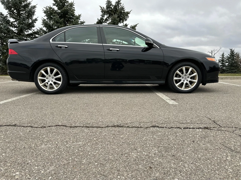 2008 Acura TSX 1st Gen - Image 16 of 31