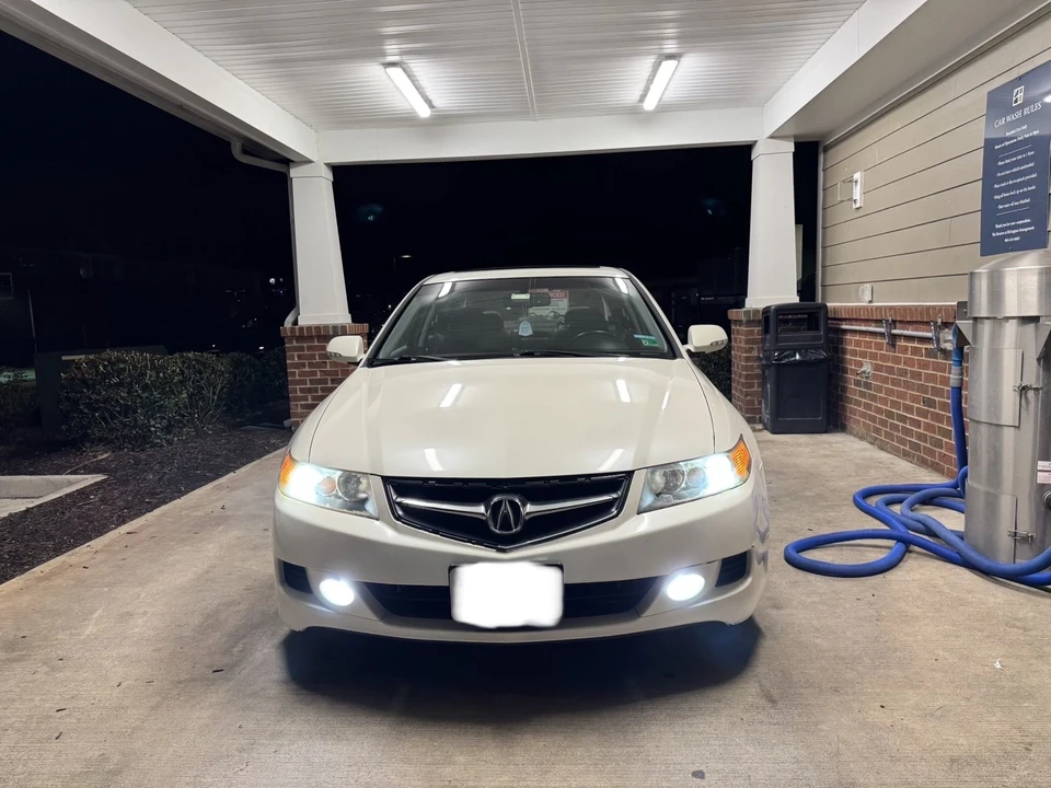 2008 Acura TSX 1st Gen - Image 2 of 14