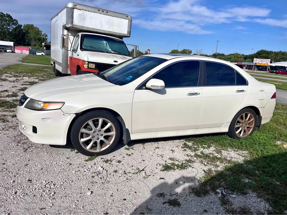 2008 Acura TSX 1st Gen - Image 2 of 7
