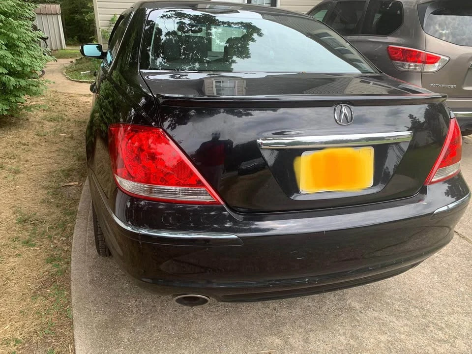 2008 Acura RL 2nd Gen - Image 8 of 9