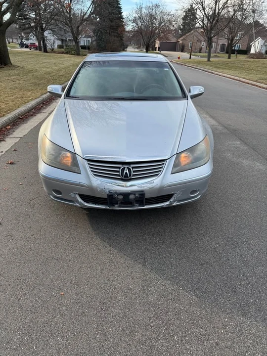 2008 Acura RL 2nd Gen - Image 4 of 8