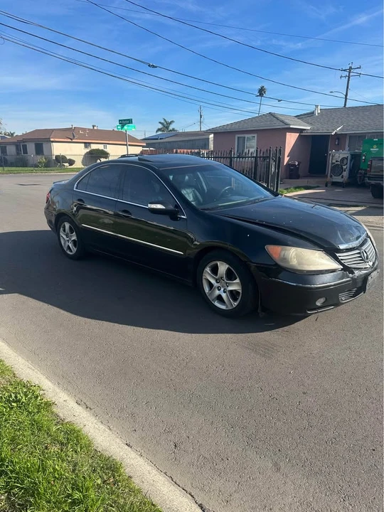 2008 Acura RL 2nd Gen - Image 2 of 6
