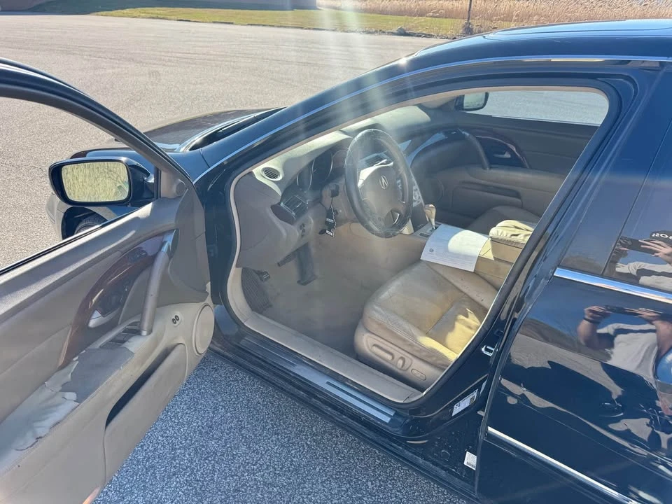 2008 Acura RL 2nd Gen - Image 8 of 10
