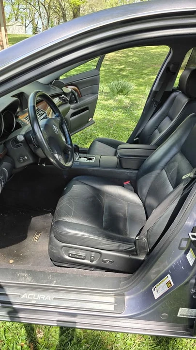 2008 Acura RL 2nd Gen - Image 12 of 14