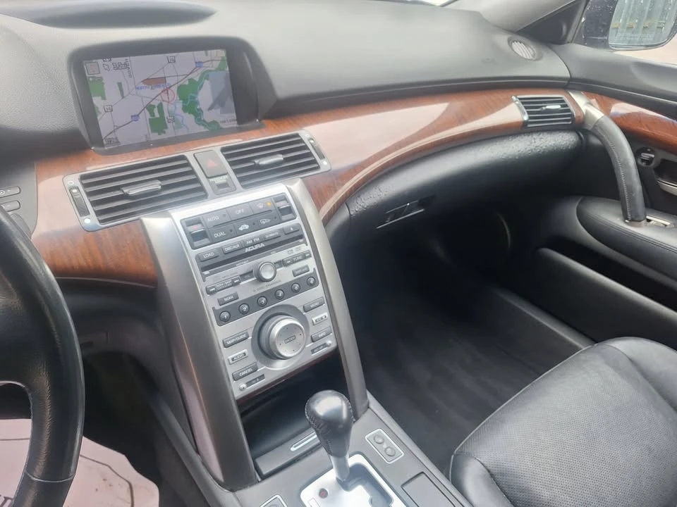 2008 Acura RL 2nd Gen - Image 9 of 17