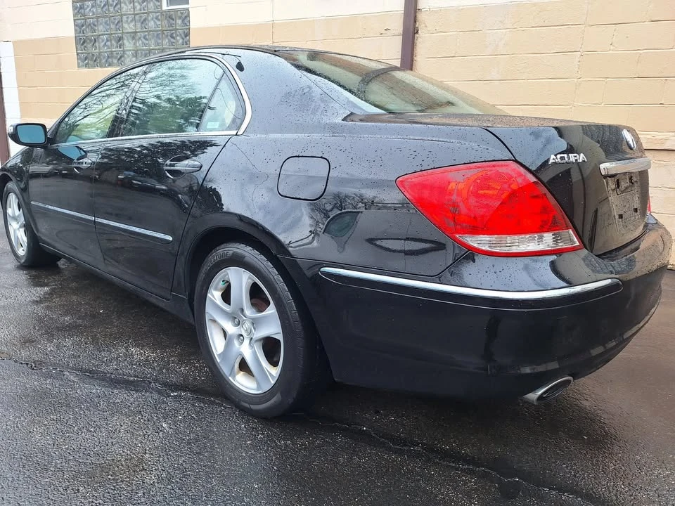 2008 Acura RL 2nd Gen - Image 6 of 17
