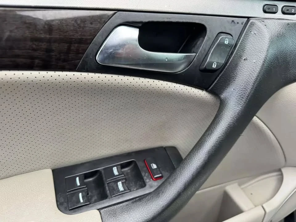 2008 Acura TL 3rd Gen - Image 14 of 15