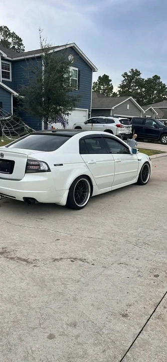 2008 Acura TL 3rd Gen - Image 2 of 2