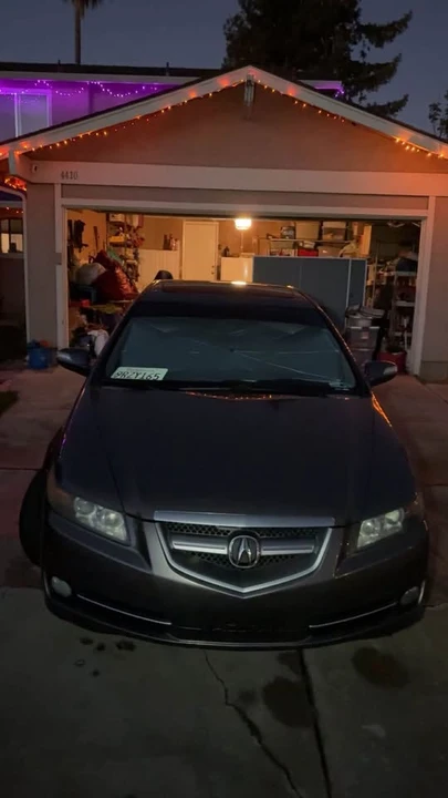 2008 Acura TL 3rd Gen - Image 2 of 3