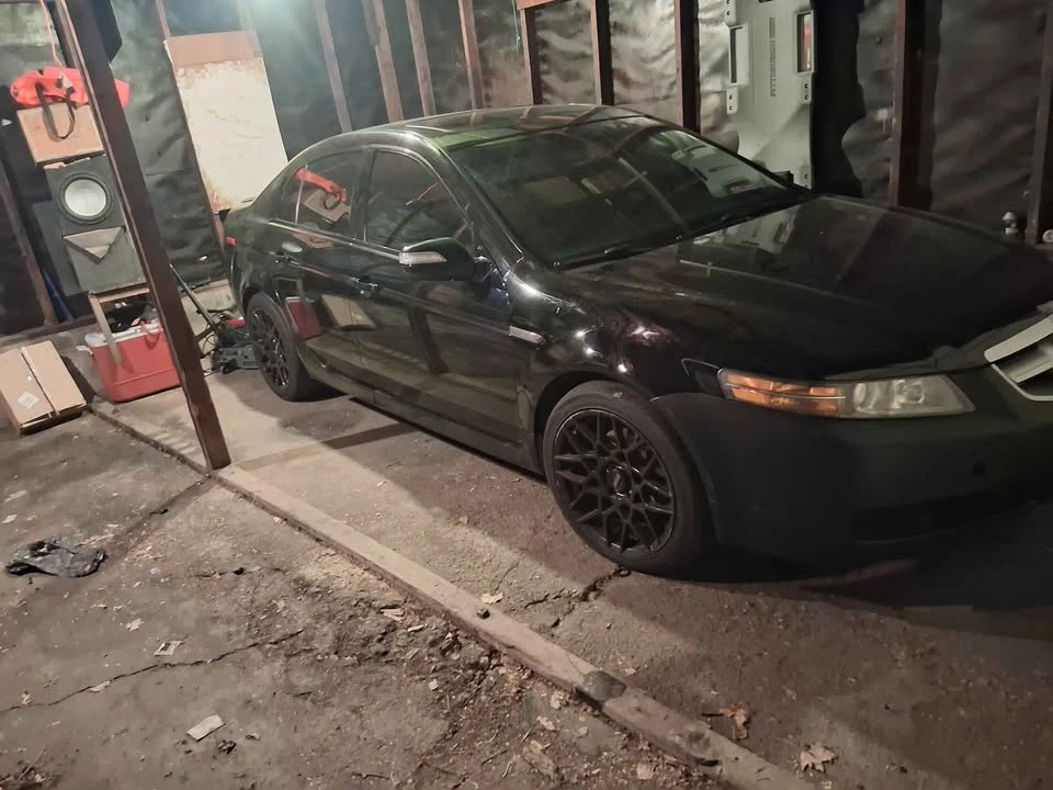 2008 Acura TL 3rd Gen - Image 3 of 3