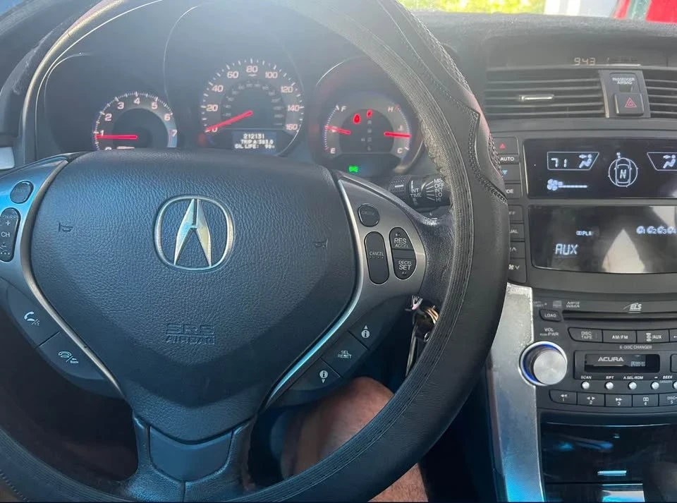 2008 Acura TL 3rd Gen - Image 11 of 14