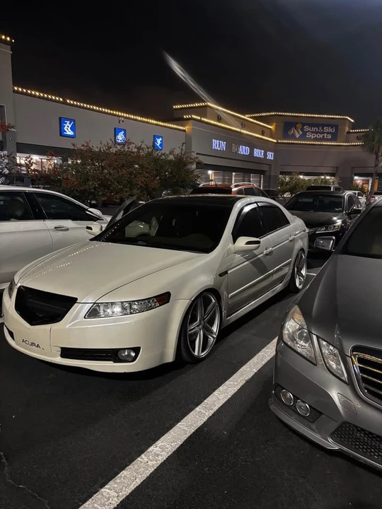 2008 Acura TL 3rd Gen - Image 2 of 6