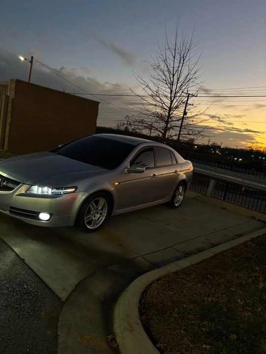 2008 Acura TL 3rd Gen - Image 4 of 4