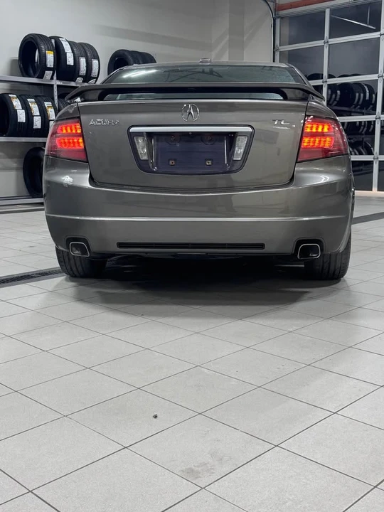 2008 Acura TL 3rd Gen - Image 2 of 2