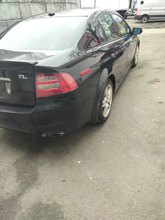 2008 Acura TL 3rd Gen - Image 2 of 17