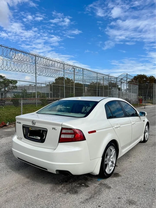 2008 Acura TL 3rd Gen - Image 7 of 17