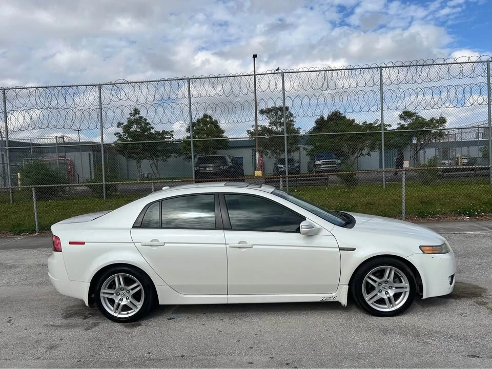 2008 Acura TL 3rd Gen - Image 4 of 17