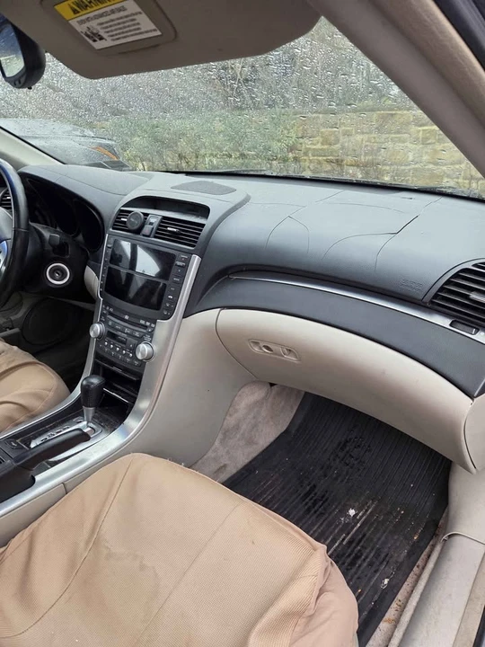 2008 Acura TL 3rd Gen - Image 9 of 12