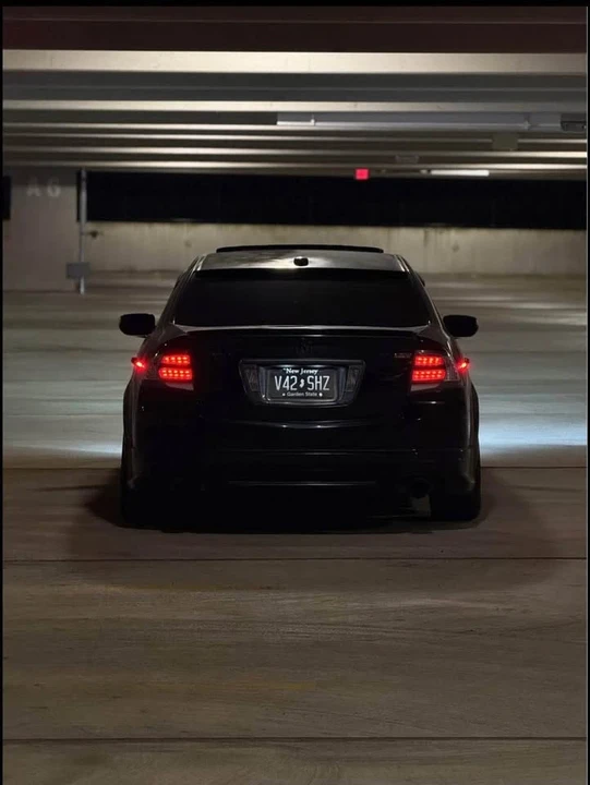 2008 Acura TL 3rd Gen - Image 8 of 9
