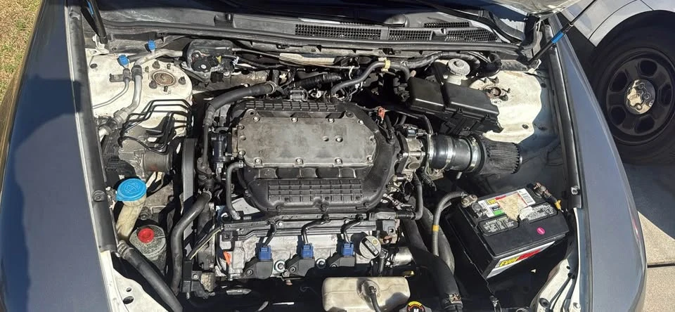 2008 Acura TL 3rd Gen - Image 9 of 9