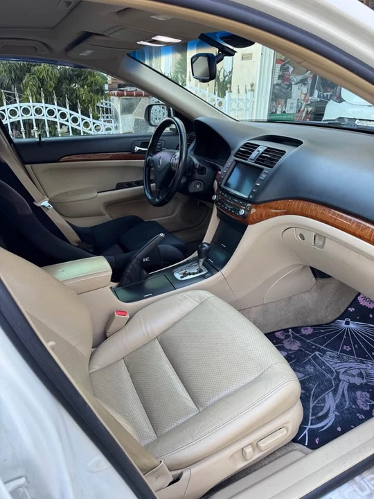 2008 Acura TSX 1st Gen - Image 11 of 16