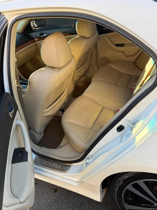 2008 Acura TSX 1st Gen - Image 11 of 15