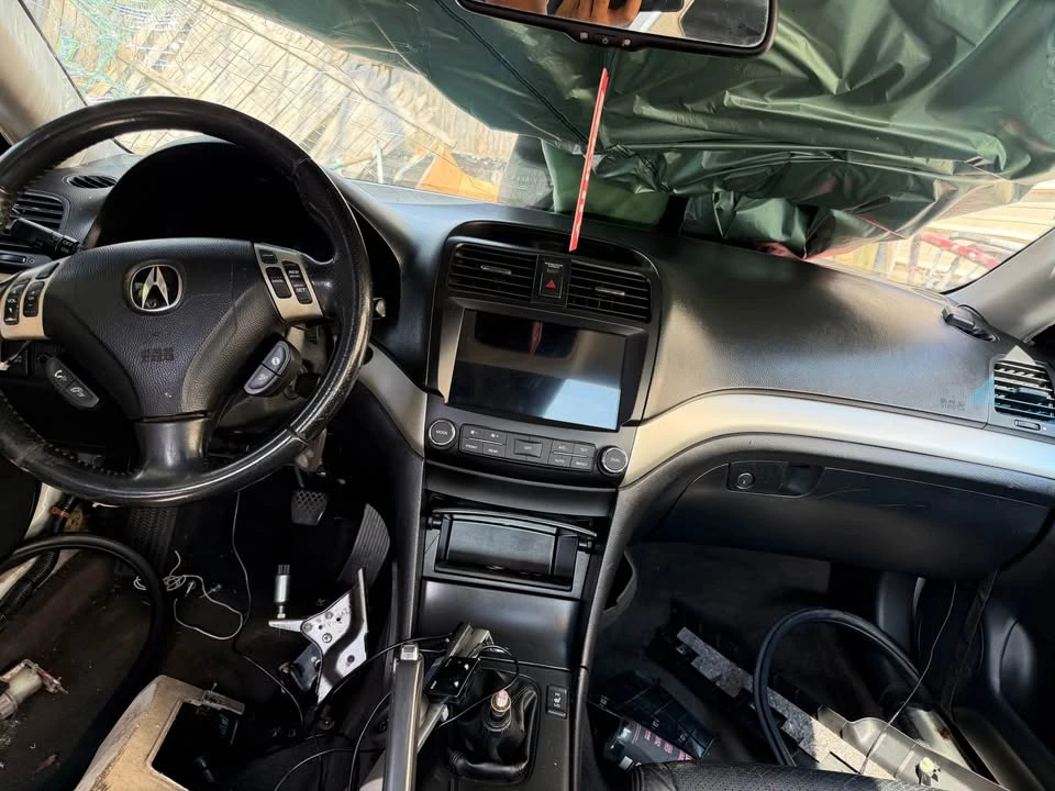 2008 Acura TSX 1st Gen - Image 11 of 17