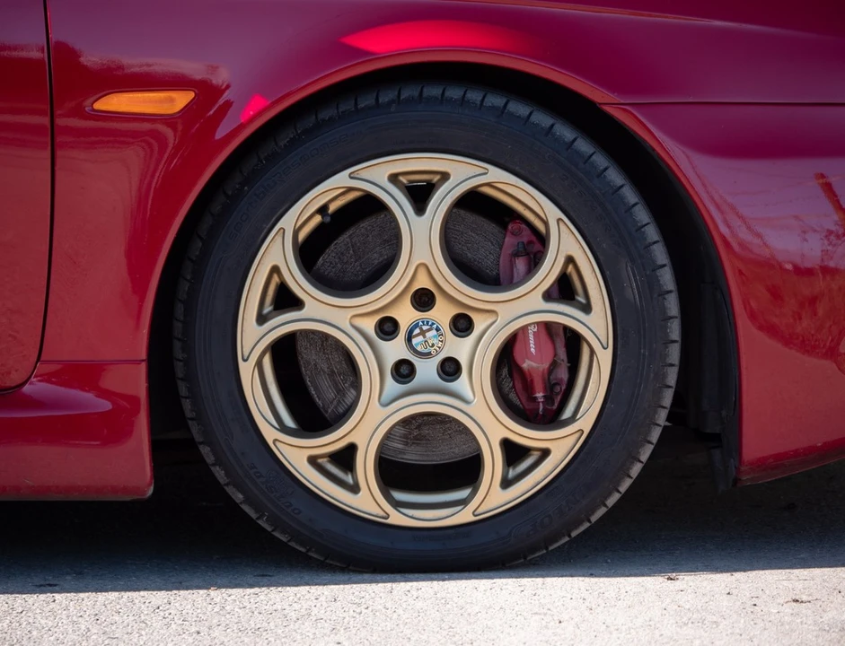 2008 Alfa Romeo 156 GTA - Image 28 of 30