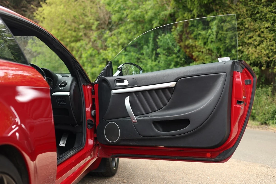 2008 Alfa Romeo - Image 18 of 30