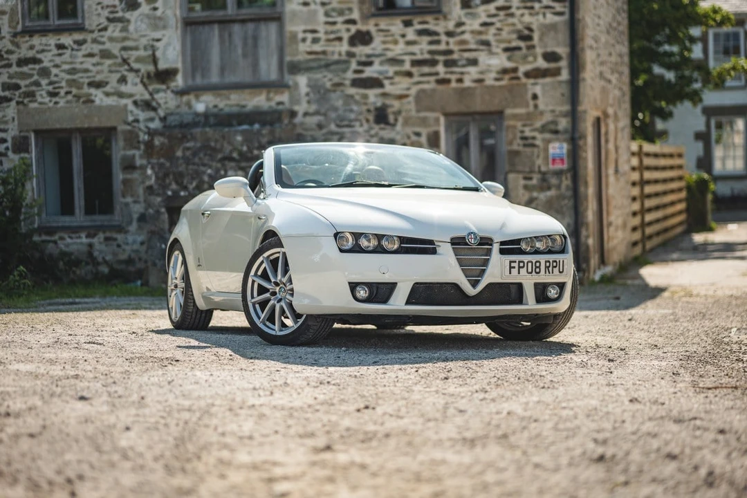 2008 Alfa Romeo 102-Series 2000 - Image 2 of 30