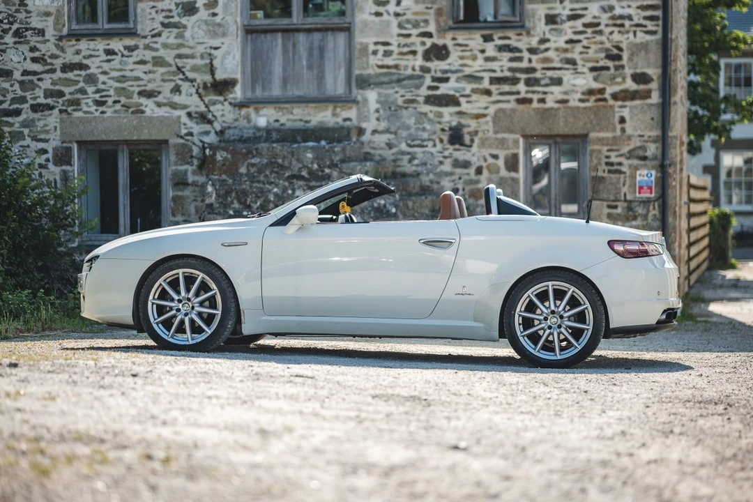 2008 Alfa Romeo 102-Series 2000 - Image 10 of 30