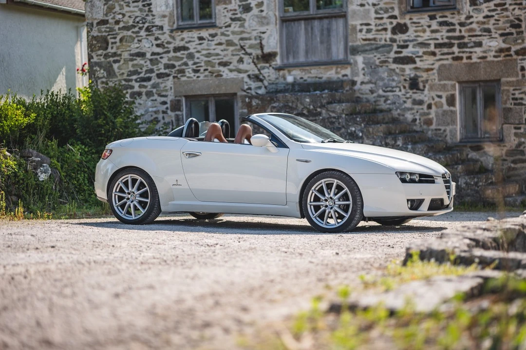 2008 Alfa Romeo 102-Series 2000 - Image 9 of 30