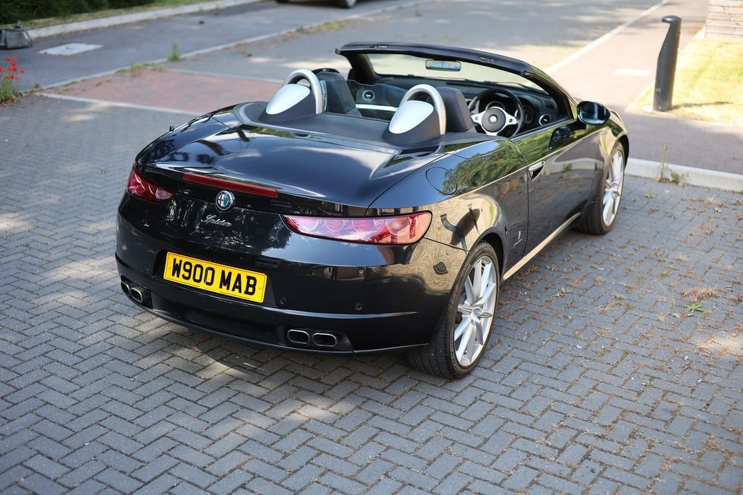 2008 Alfa Romeo - Image 17 of 30