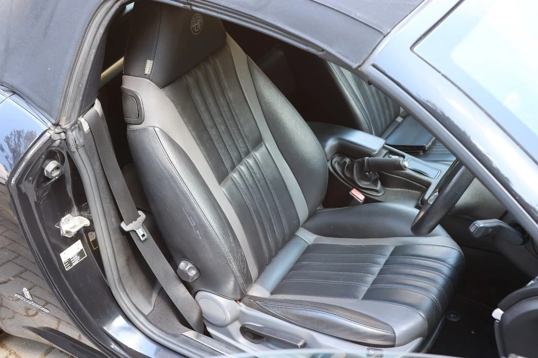 2008 Alfa Romeo - Image 10 of 30