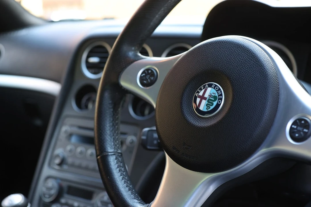 2008 Alfa Romeo - Image 20 of 30