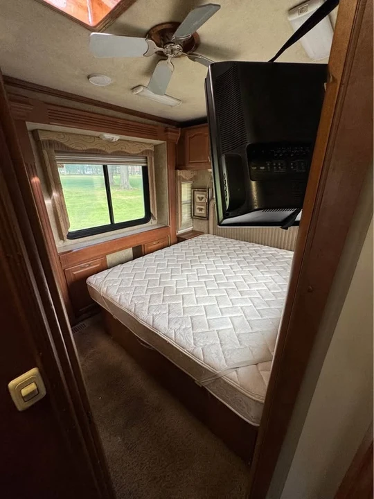 2008 Alfa Leisure RVs - Image 12 of 19
