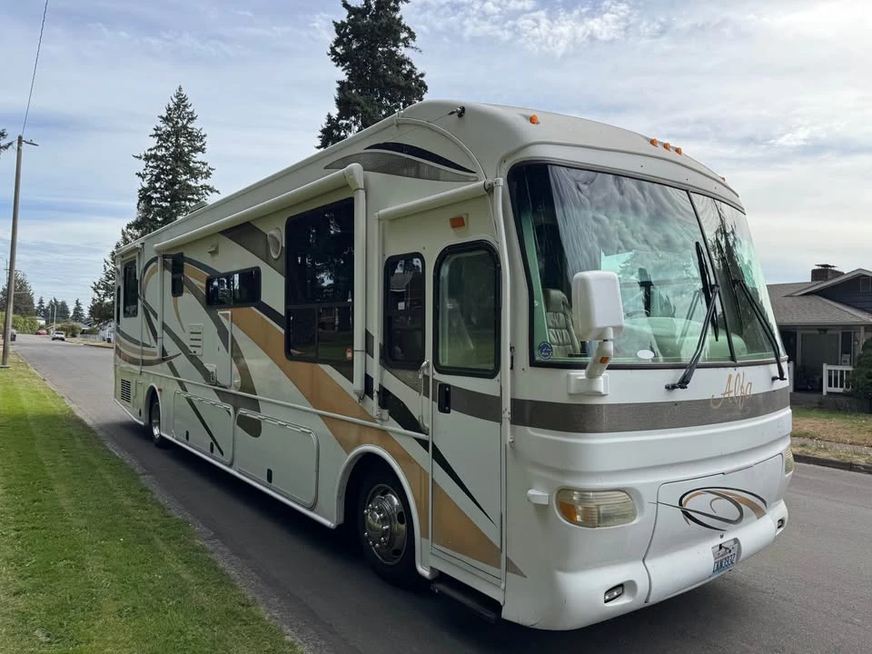 2008 Alfa Leisure RVs - Image 3 of 20