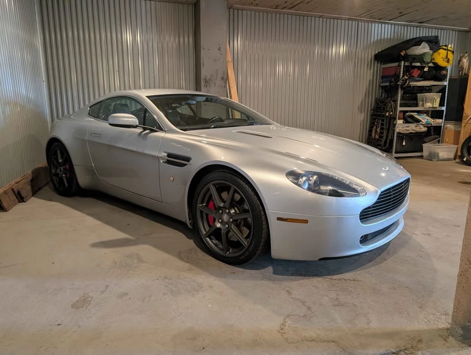 2008 Aston Martin V8 Vantage (2006-2017) - Image 3 of 10