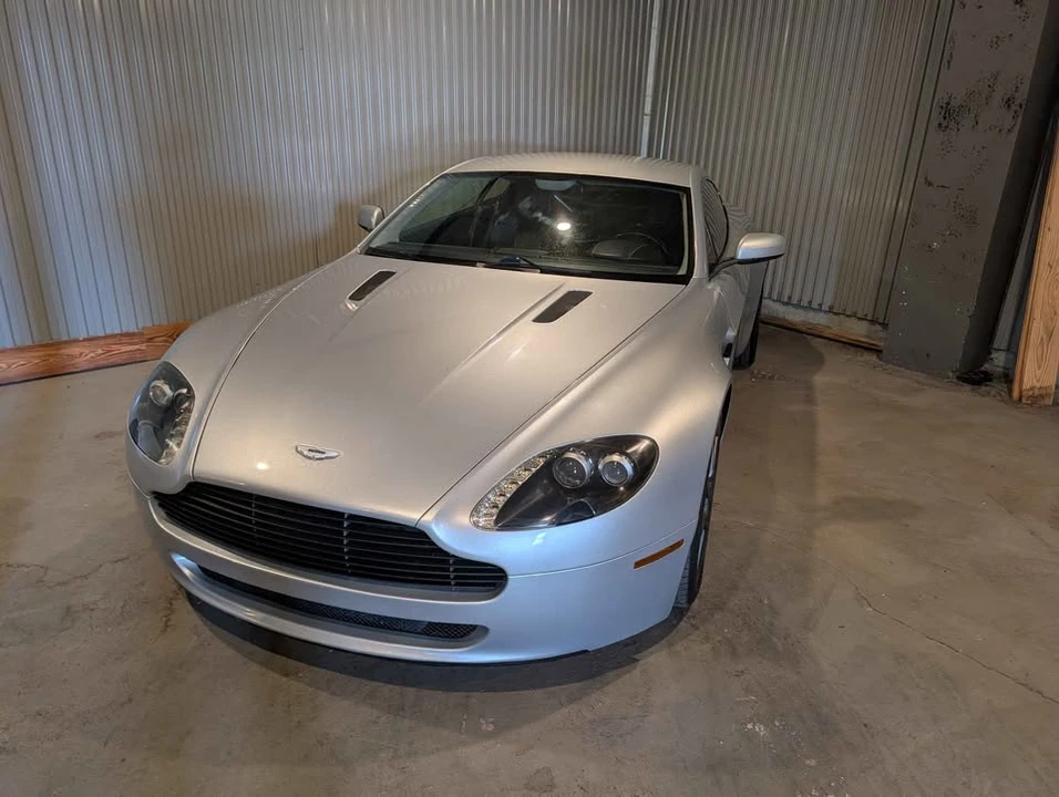 2008 Aston Martin V8 Vantage (2006-2017) - Image 6 of 10