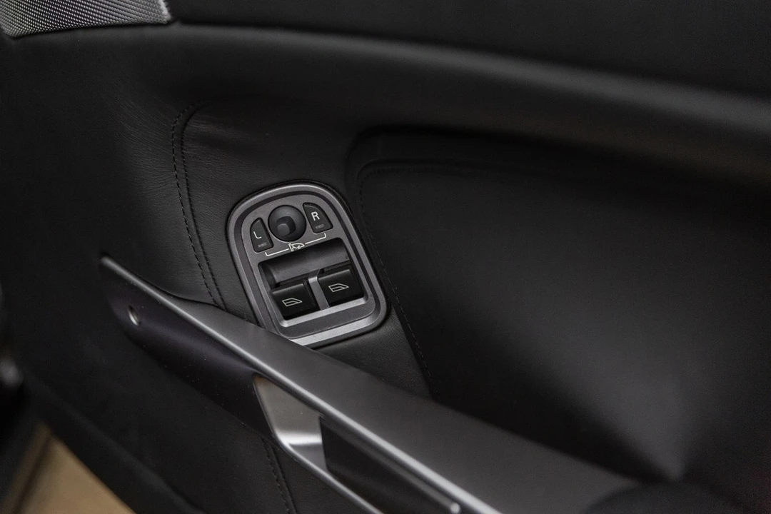 2008 Aston Martin DB9 - Image 24 of 30