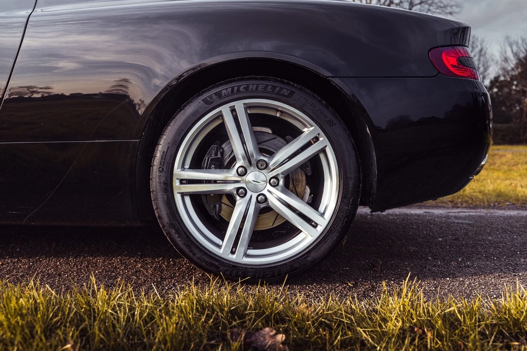 2008 Aston Martin DB9 - Image 25 of 30
