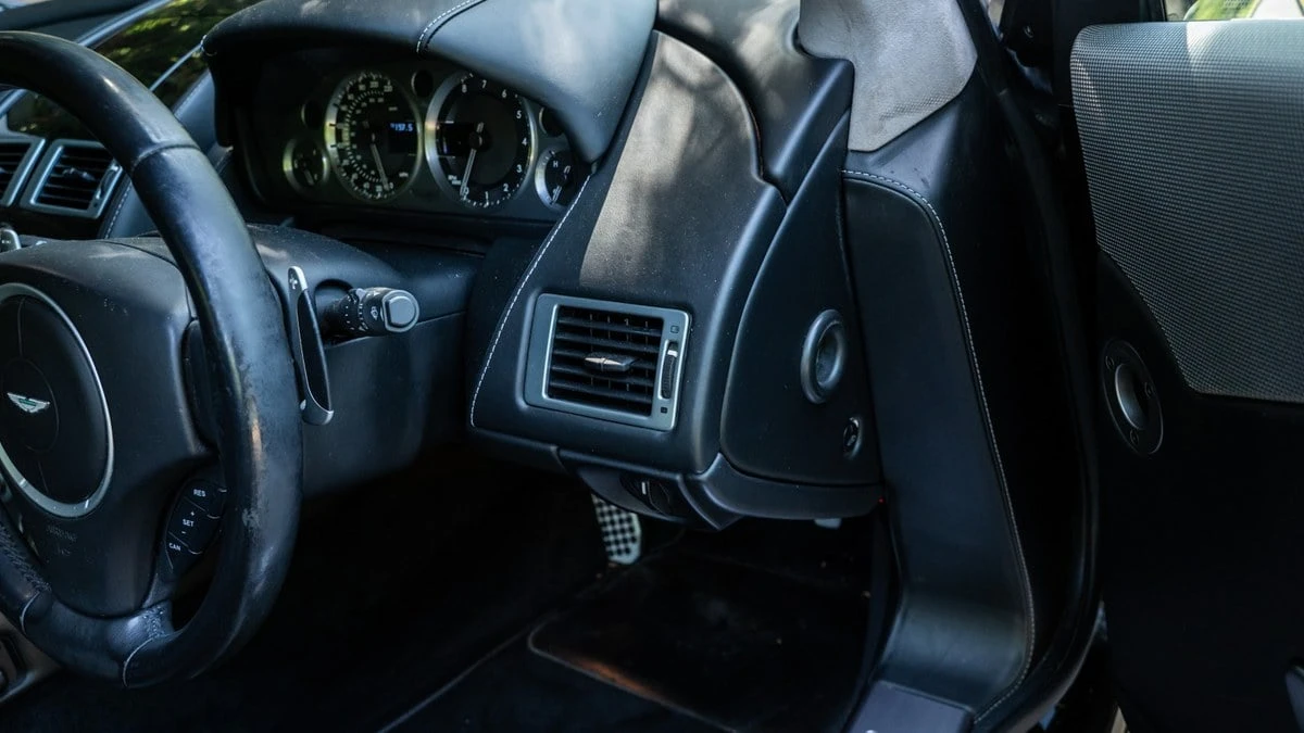 2008 Aston Martin DB9 - Image 21 of 30