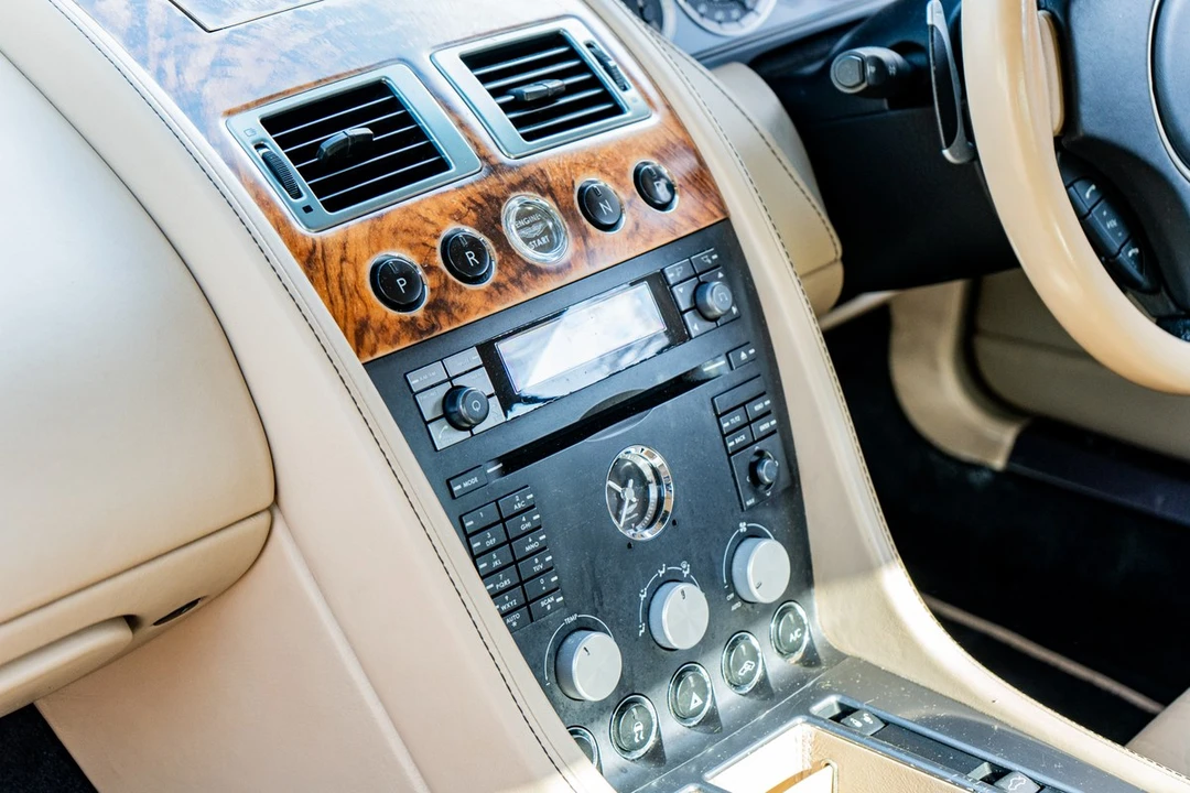 2008 Aston Martin DB9 - Image 21 of 30