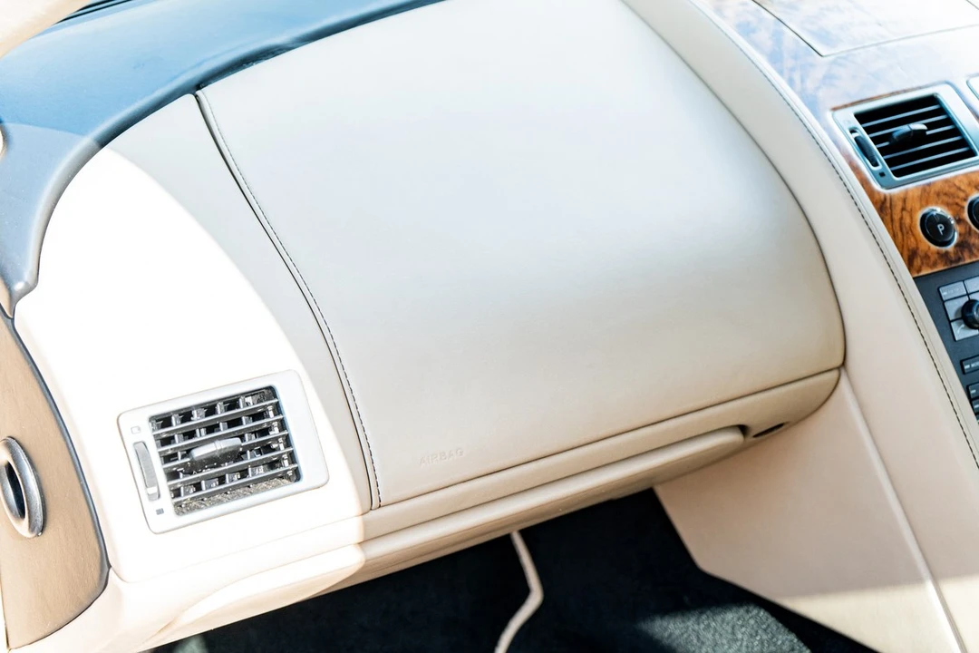 2008 Aston Martin DB9 - Image 24 of 30